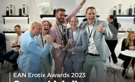 Sexual-Wellness-Company-of-the-Year-at-the-EAN-Erotix-Awards-2023 Svakom